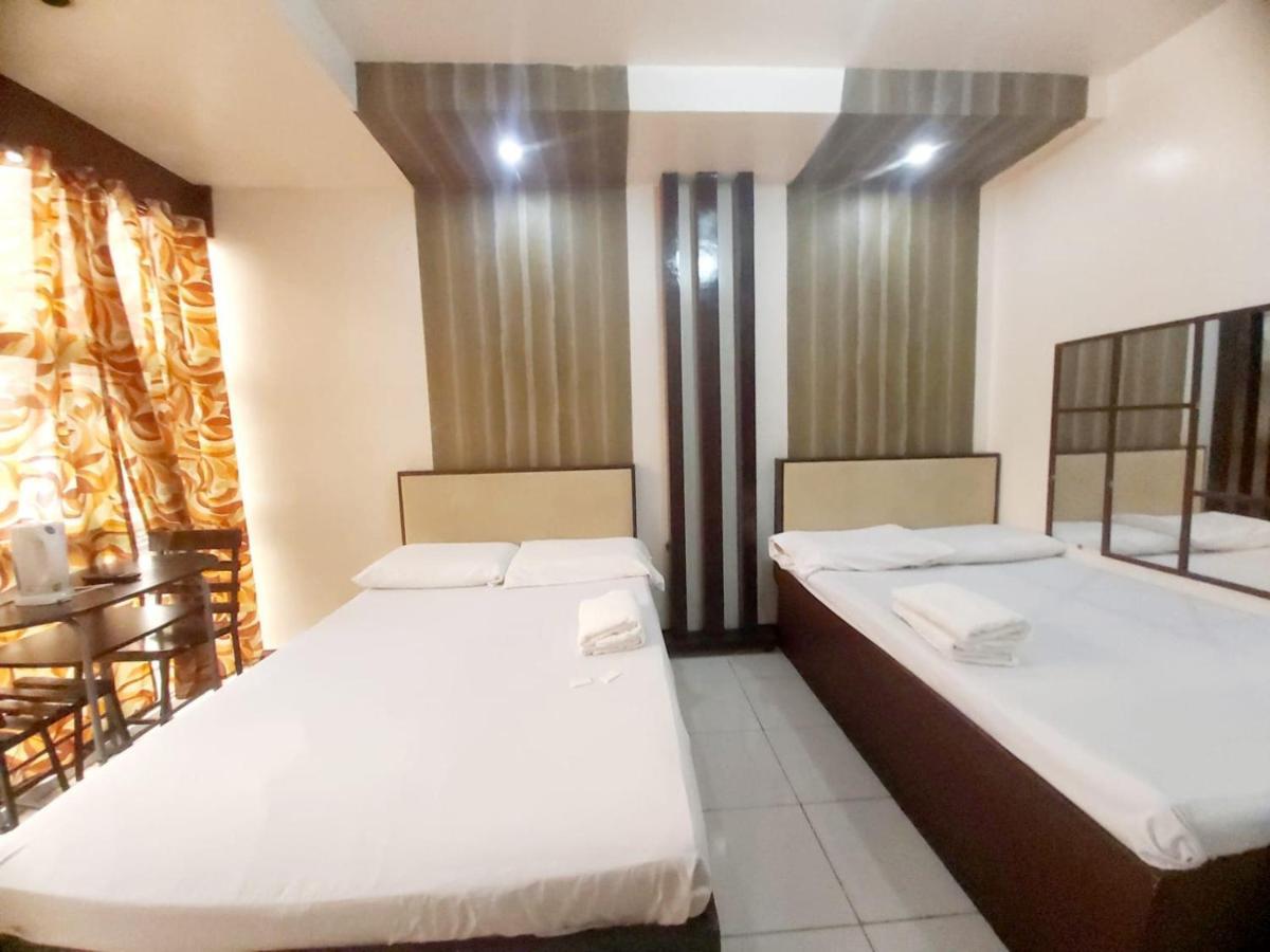 מנילה Cosmo Hotel Espana Near Ust מראה חיצוני תמונה