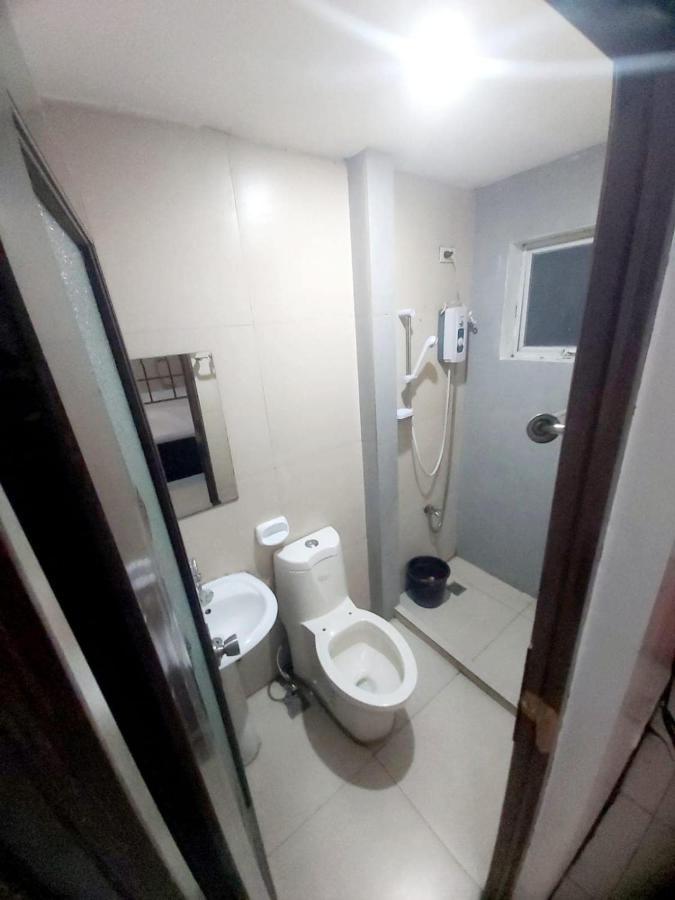 מנילה Cosmo Hotel Espana Near Ust מראה חיצוני תמונה